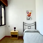 Holiday home Casa Crono - Casa Indipendente, Fronte Mare Marina Di Pescoluse