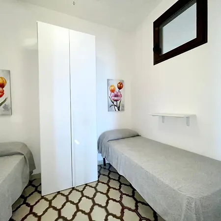 Casa Crono - Casa Indipendente, Fronte Mare Vakantiehuis *